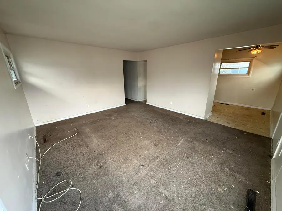 2271 Century Drive, Columbus, OH 43211 - #3