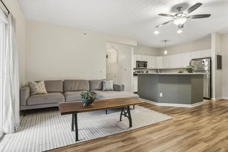 213 Shelbourne Forest Way, Delaware, OH 43015 - #2