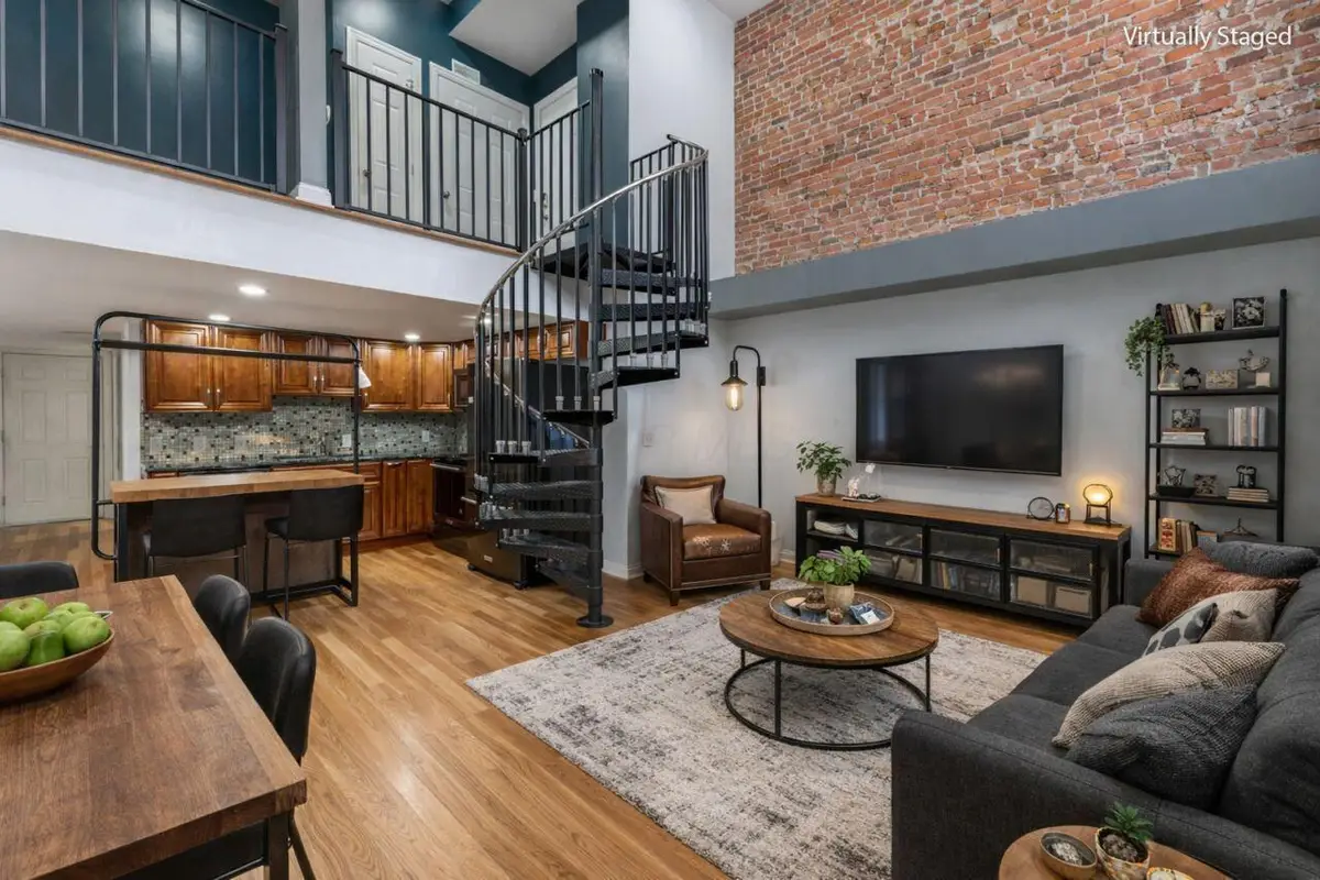 108 Hamilton Avenue, Columbus, OH 43203 - #1