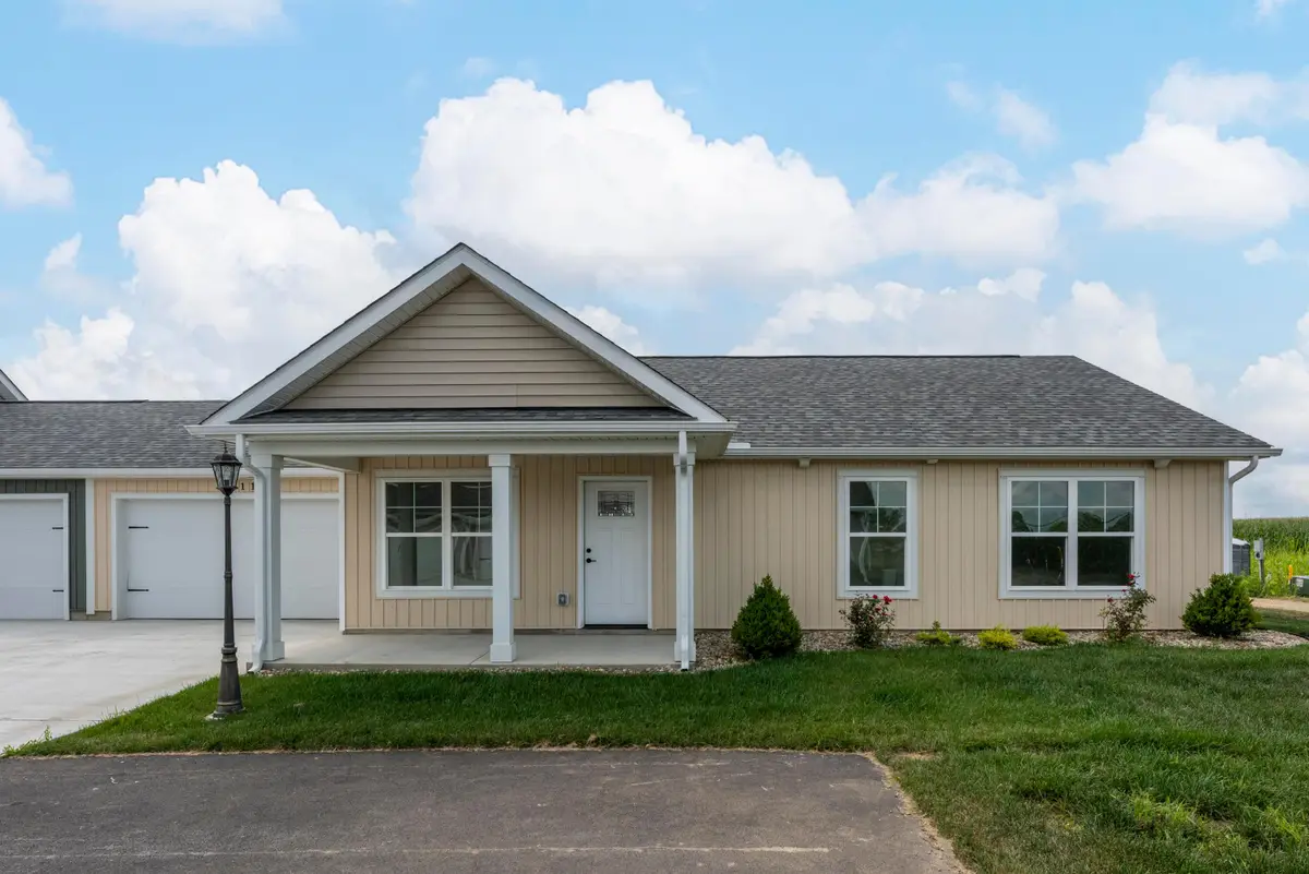 206 Cumberland Meadows Circle, Hebron, OH 43025 - #1