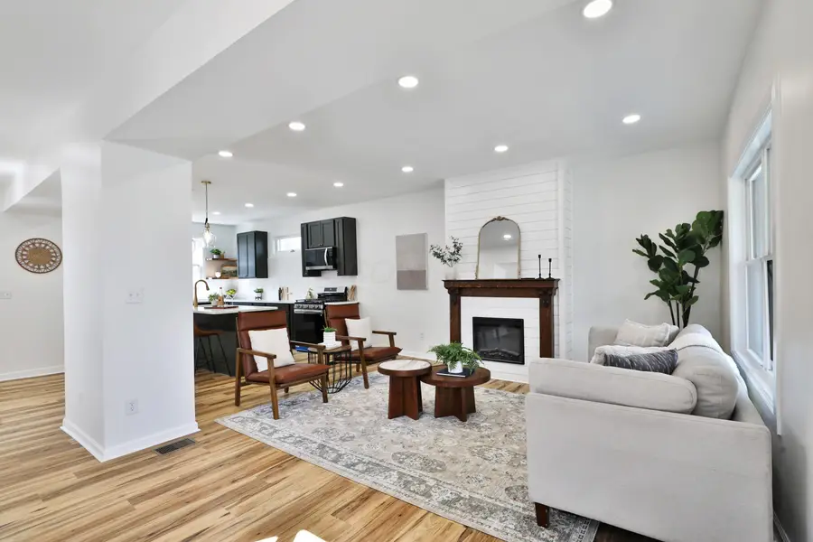 423 Stoddart Avenue, Columbus, OH 43205 - #2