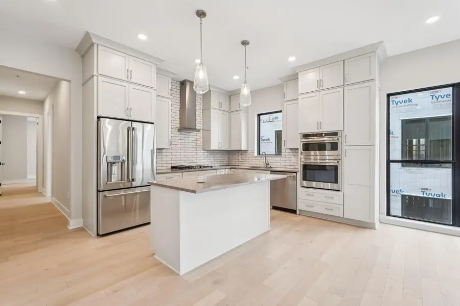 2867 Kobuk Drive, Columbus, OH 43228 - #2