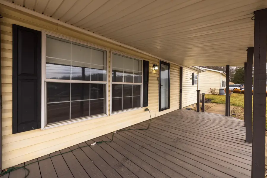 12 E Main Street, Glouster, OH 45732 - #3