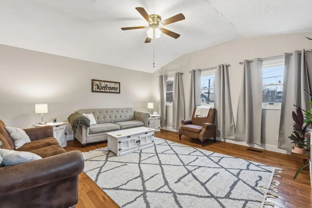 8 E Walnut Street, Marengo, OH 43334 - #1