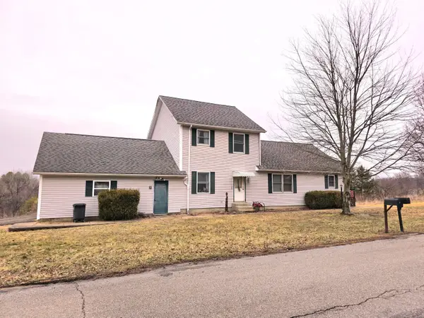 141 Meadowpark Drive, Cambridge, OH 43725