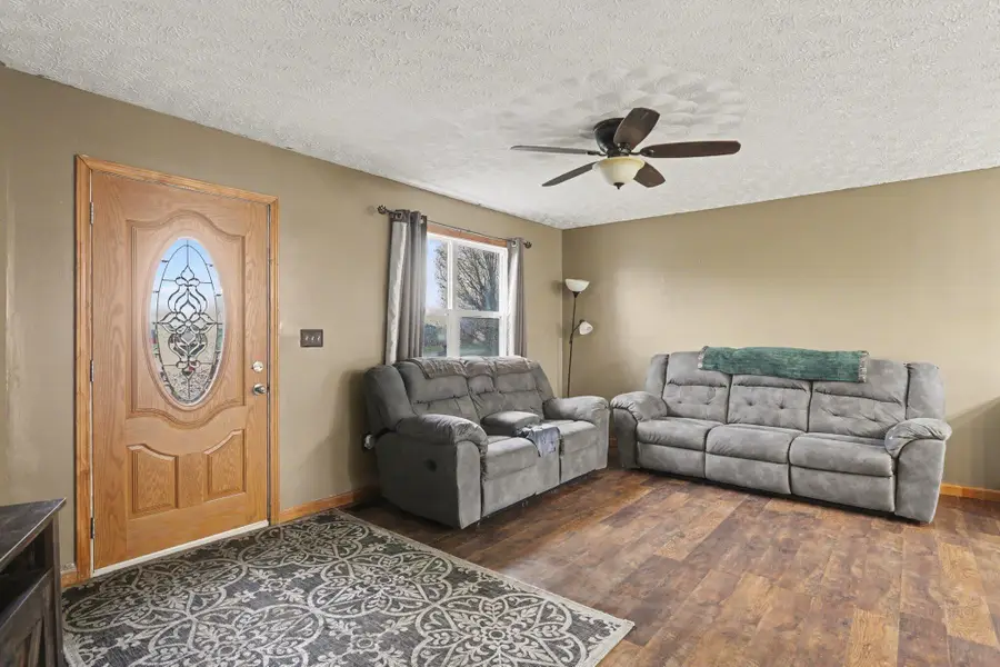 422 Sevilla Drive, Waverly, OH 45690 - #3