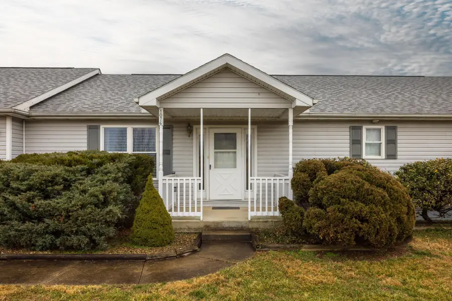 1076 Highland Drive, Albany, OH 45710 - #3