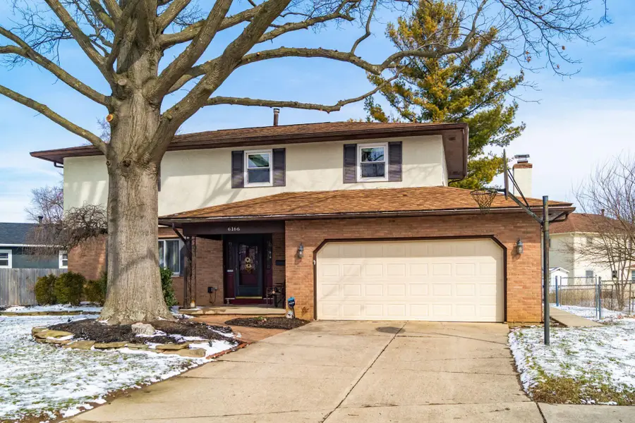 6166 Harrington Court, Columbus, OH 43229 - #2