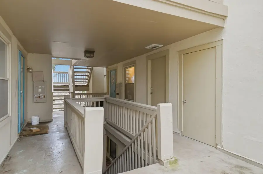 1443 Cliff Court, Columbus, OH 43204 - #2