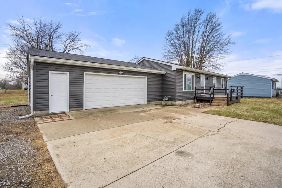 1121 W Sandusky Avenue, Bellefontaine, OH 43311 - #2