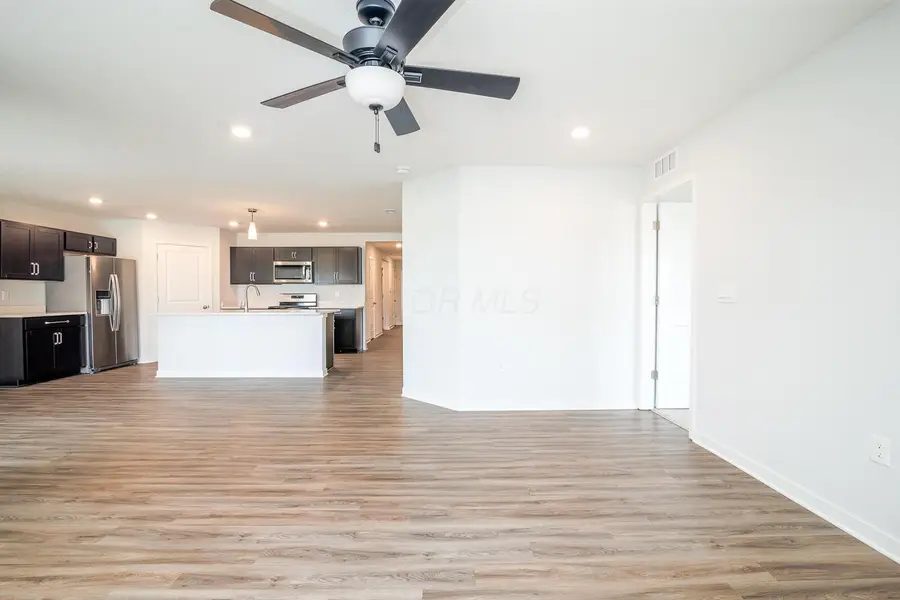 11 Sawmill Drive, Ashville, OH 43103 - #3