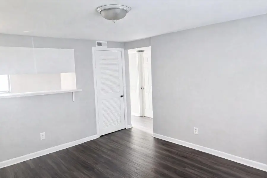 3585 Cushing Drive, Columbus, OH 43227 - #2