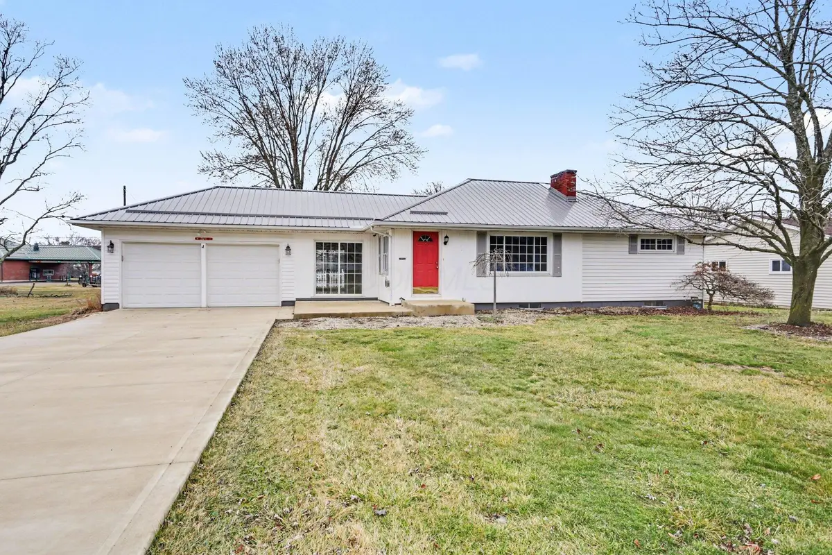 3641 Kay Drive, Zanesville, OH 43701 - #1