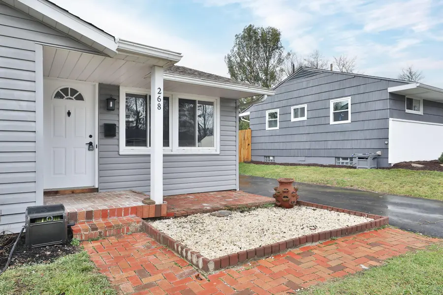268 E Stafford Avenue, Worthington, OH 43085 - #3