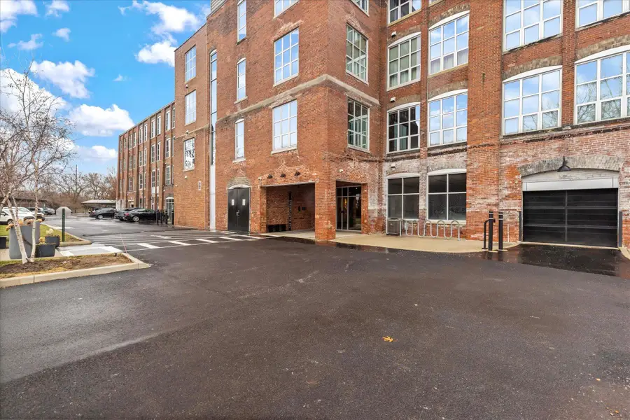 448 W Nationwide Boulevard, Columbus, OH 43215 - #2