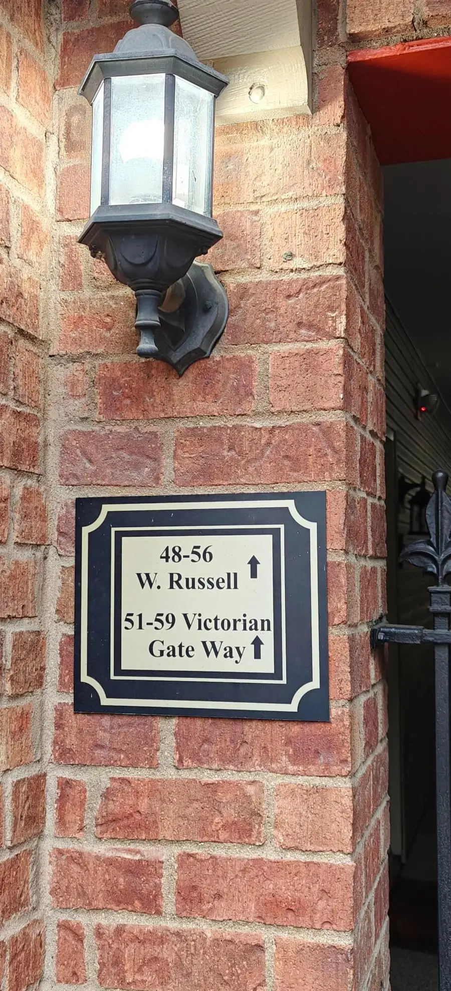 50 W Russell Street, Columbus, OH 43215 - #2