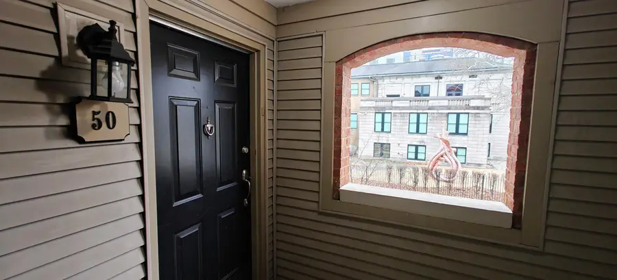 50 W Russell Street, Columbus, OH 43215 - #3