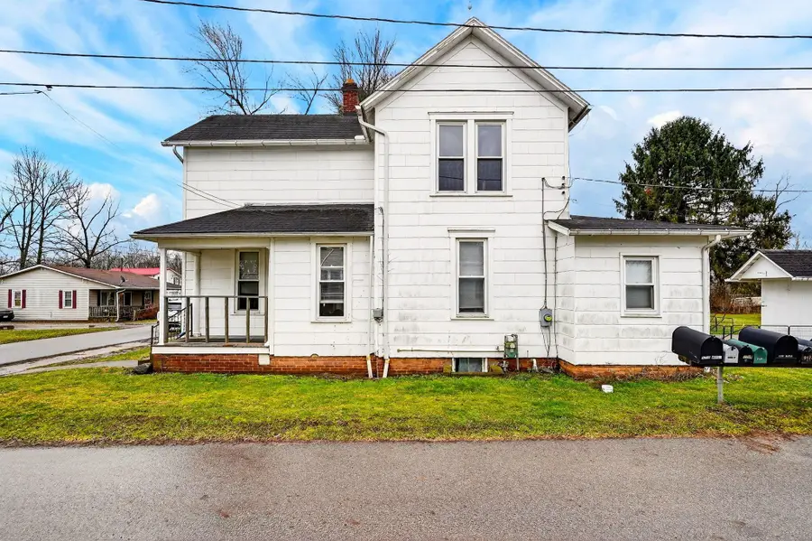 9189 Maple Street, Stoutsville, OH 43154 - #3