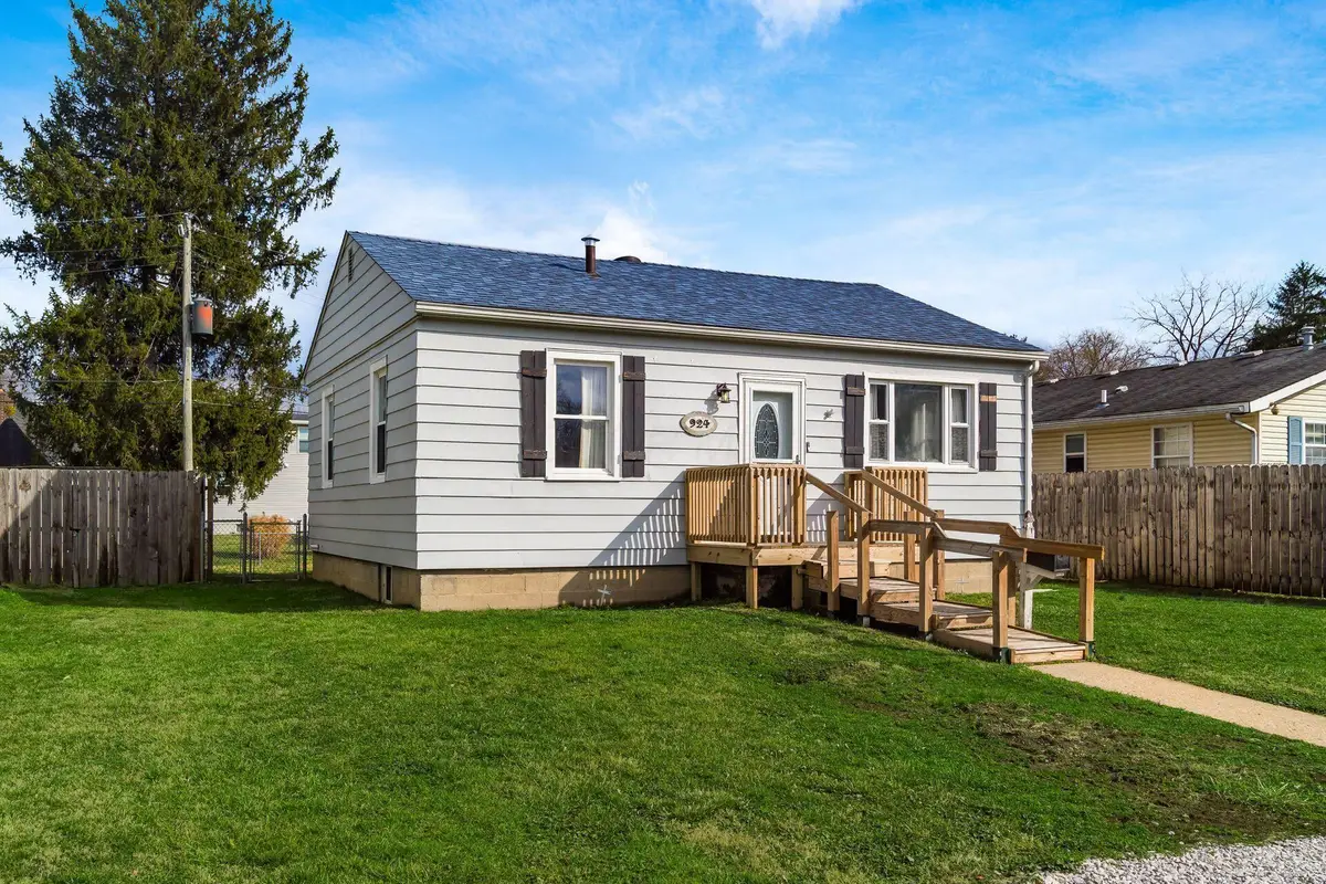 924 Woodland Avenue, Lancaster, OH 43130 - #1
