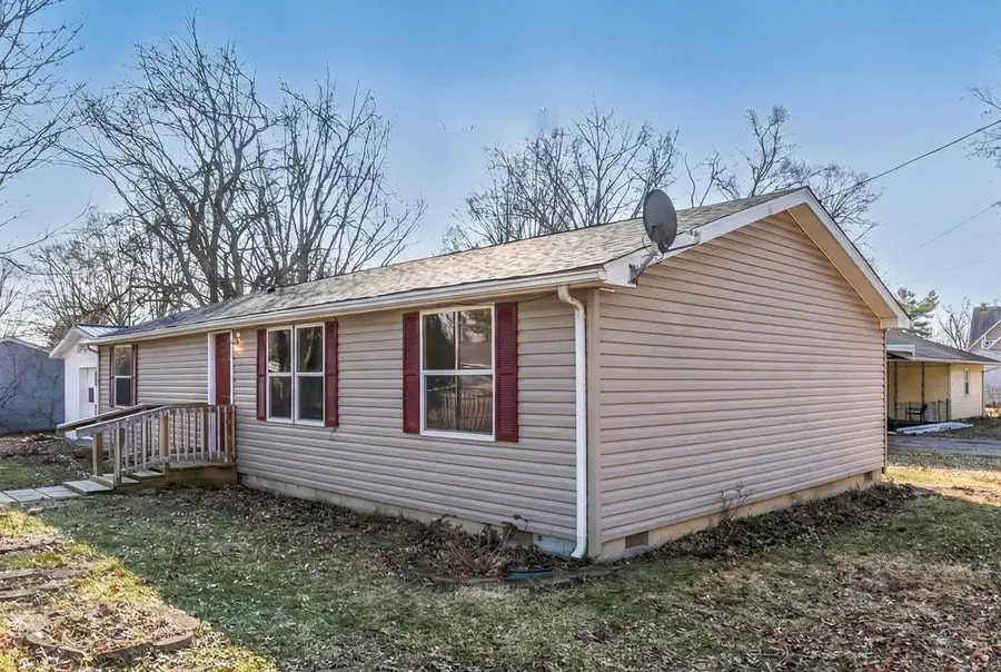 215 Barton Street, Ashley, OH 43003 - #2