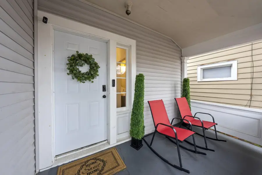 23 E Maynard Avenue, Columbus, OH 43202 - #2