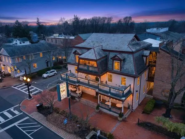 649 High Street, Worthington, OH 43085