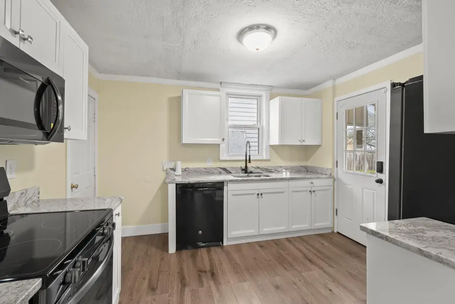 653 E Gates Street, Columbus, OH 43206 - #2