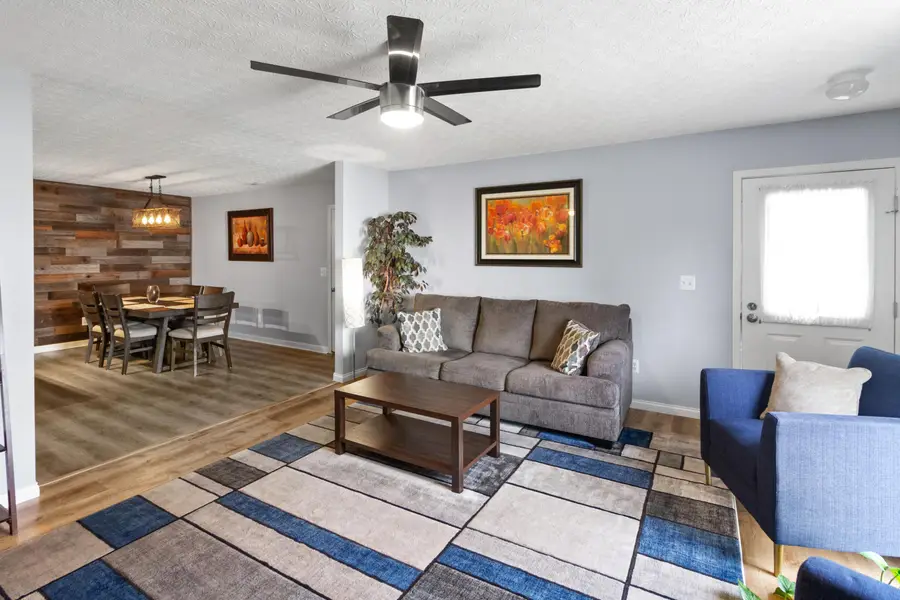 6757 Lagrange Drive, Canal Winchester, OH 43110 - #2