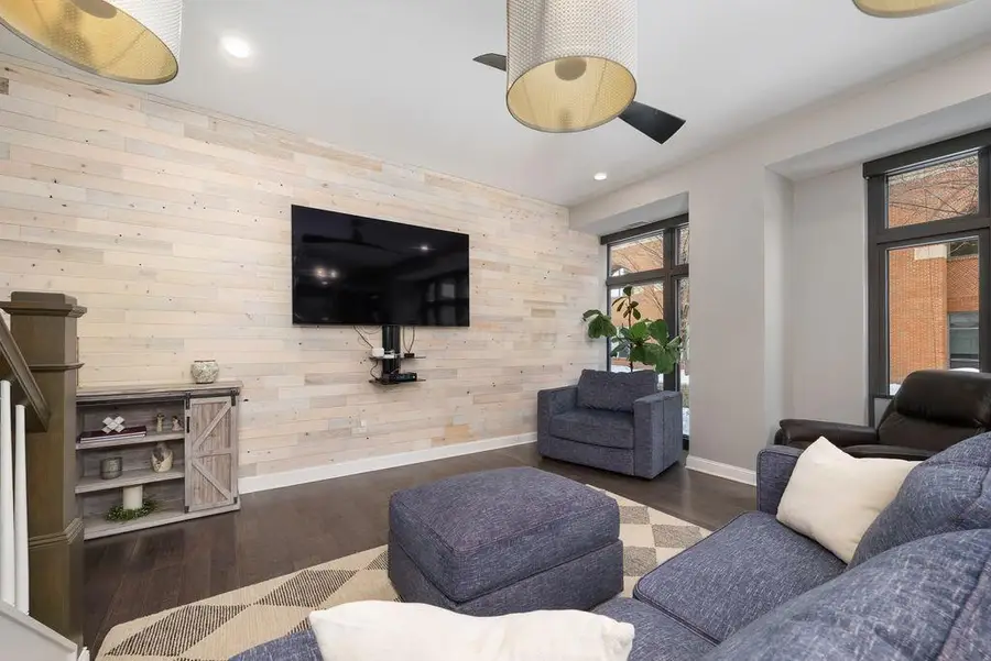 250 W Spring Street, Columbus, OH 43215 - #2