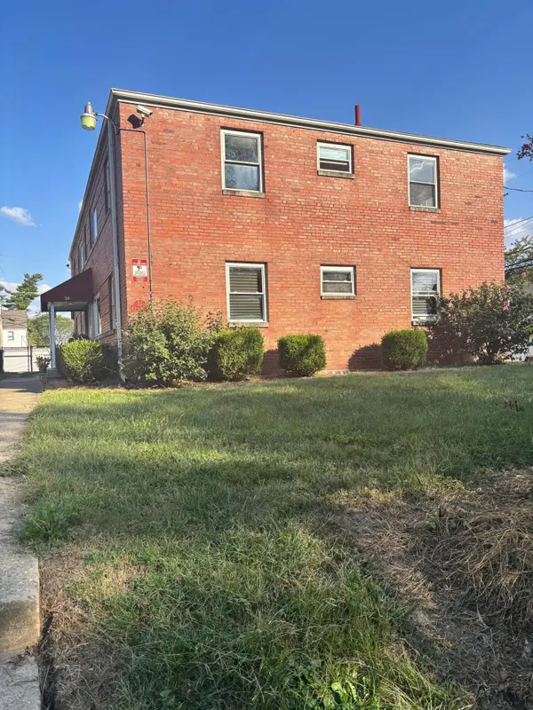 34 N Hampton Road, Columbus, OH 43213