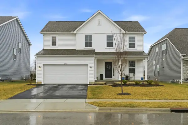 2702 Fieldwin Drive, Blacklick, OH 43004