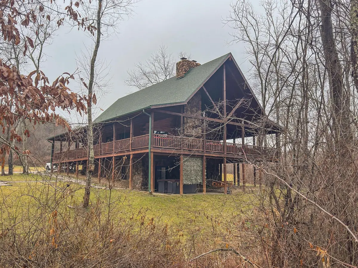 39732 Dawley New Pittsburg Road, Logan, OH 43138 - #1