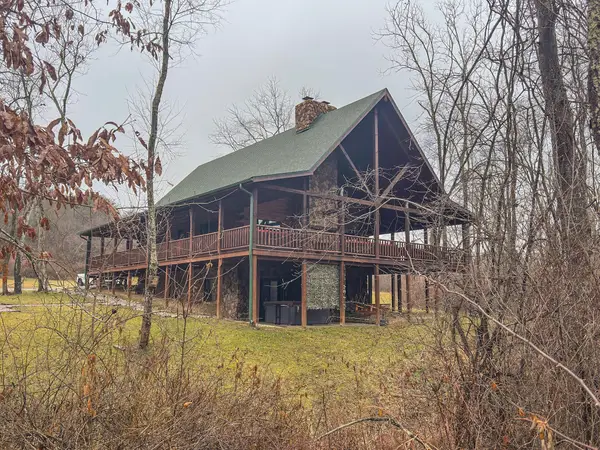 39732 Dawley New Pittsburg Road, Logan, OH 43138