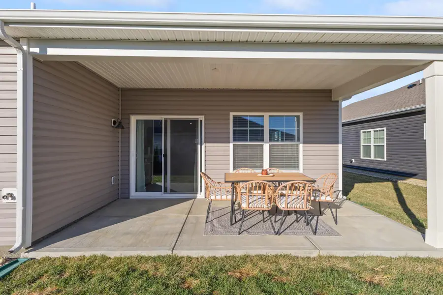 489 Helena Drive, Plain City, OH 43064 - #2