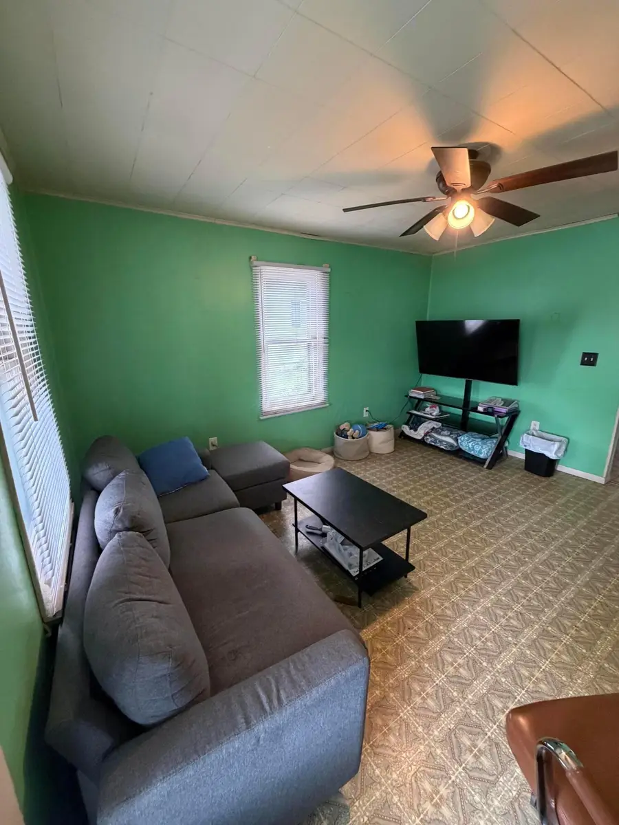 335 Whiley Avenue, Lancaster, OH 43130 - #3