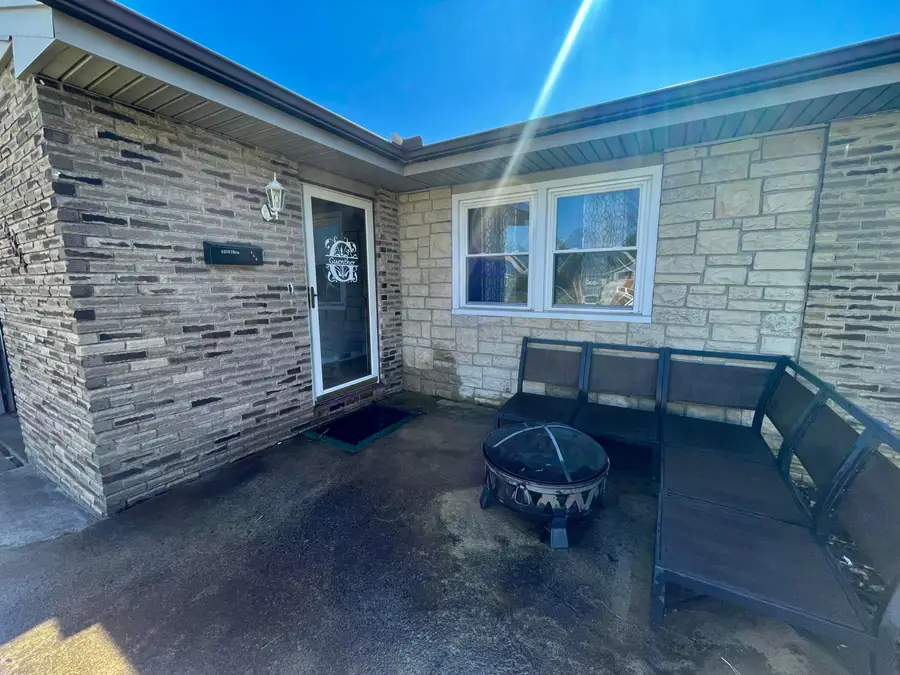 484 Marlena Drive, Wilmington, OH 45177 - #3