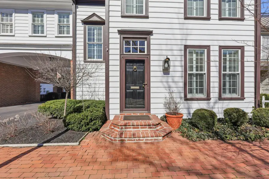 2242 Atlee Court, Columbus, OH 43220 - #3