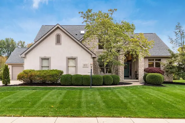 8512 Fallgold Lane, Westerville, OH 43082