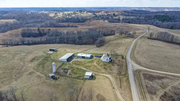 6040 Pinecrest Drive, Zanesville, OH 43701