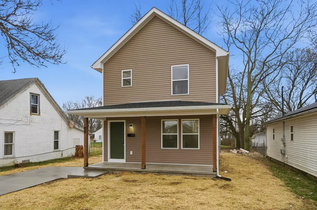 817 John Street, Washington Court House, OH 43160 - #1