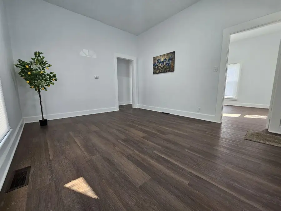 348 Walnut Street, Circleville, OH 43113 - #3