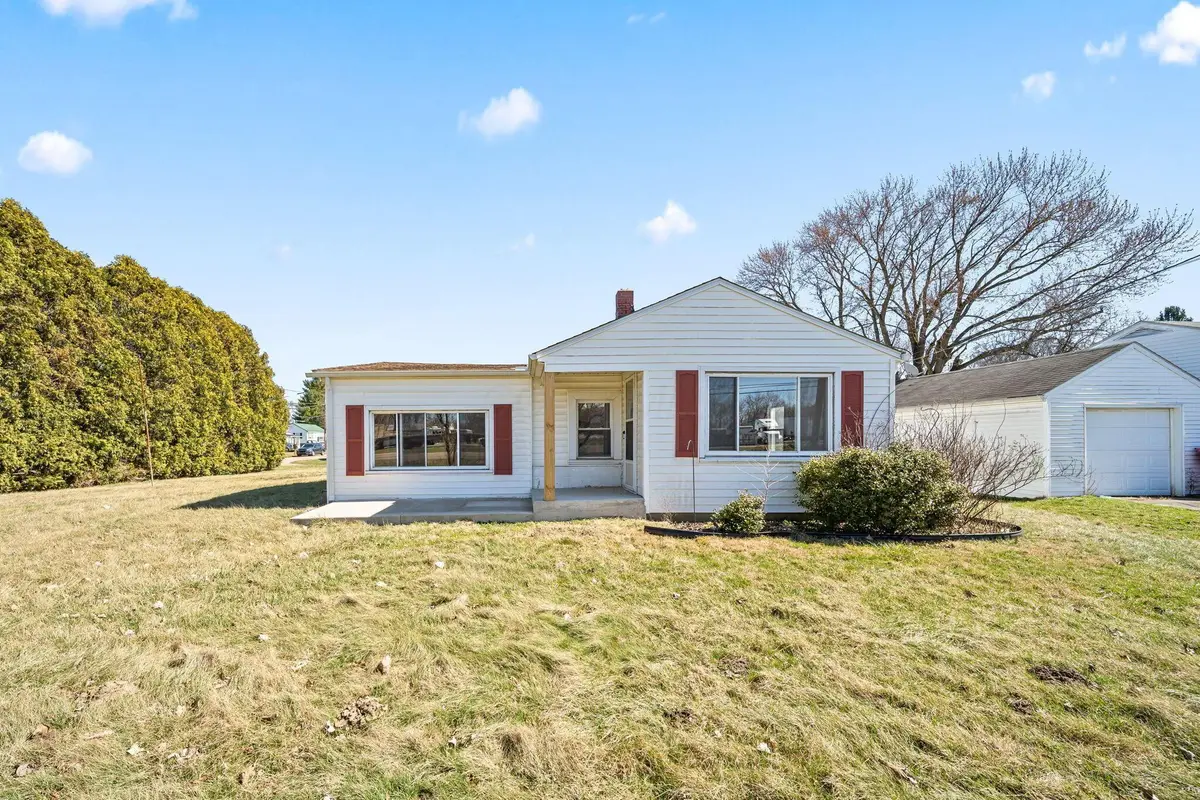 1102 S Main Street, Mount Vernon, OH 43050 - #1