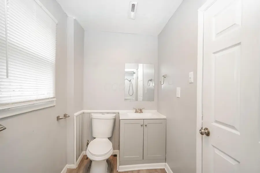 2864 E 10th Avenue, Columbus, OH 43219 - #3