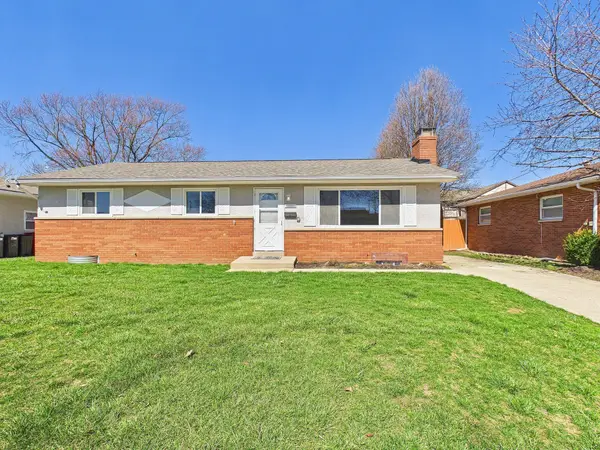 3028 Woodgrove Drive, Grove City, OH 43123