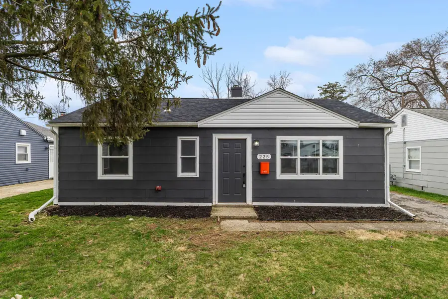 225 Santa Maria Lane, Columbus, OH 43213 - #2