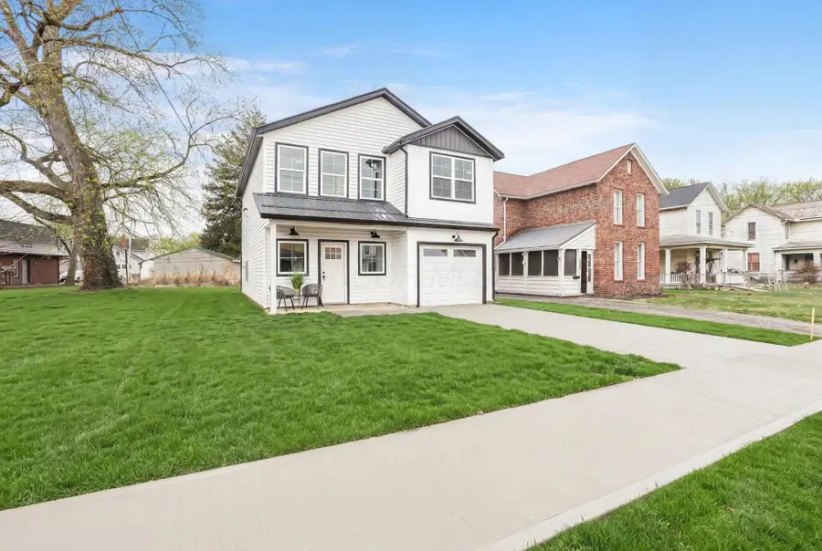 207 Buckingham Street, Newark, OH 43055 - #3