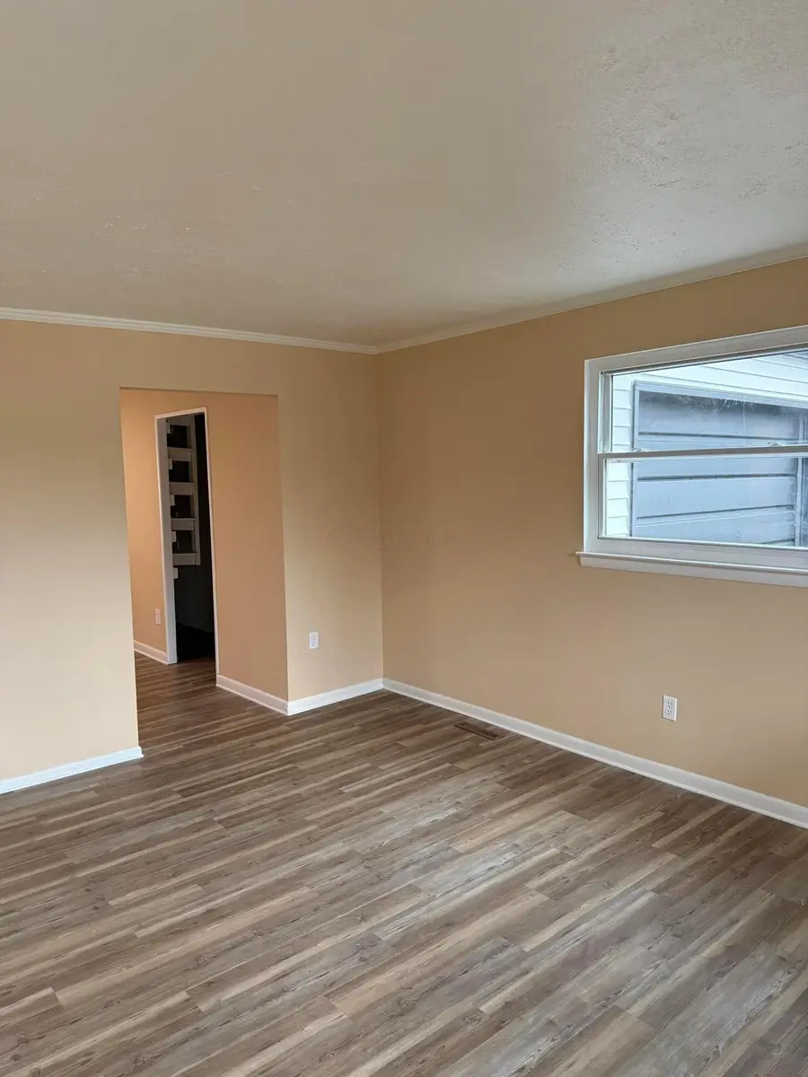 1743 Kermit Avenue, Columbus, OH 43207 - #2