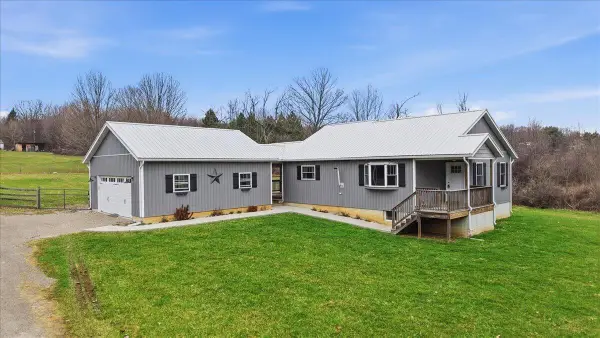 20495 Arrington Road, Utica, OH 43080