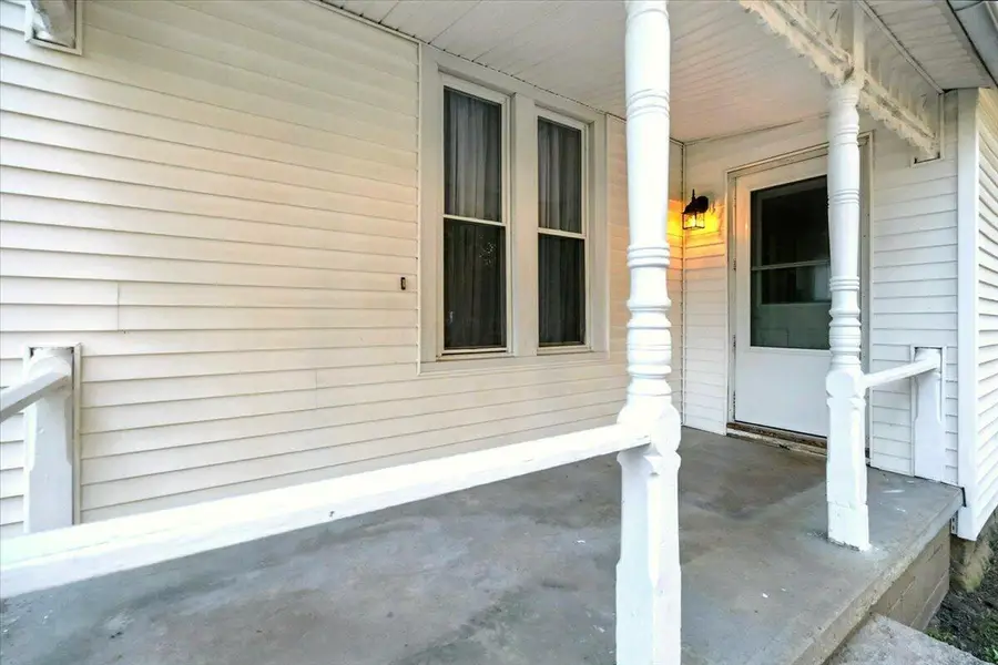 107 E Lamartine Street, Mount Vernon, OH 43050 - #3