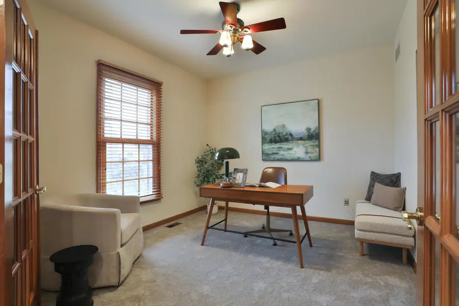 3827 Rockpointe Drive, Columbus, OH 43221 - #3